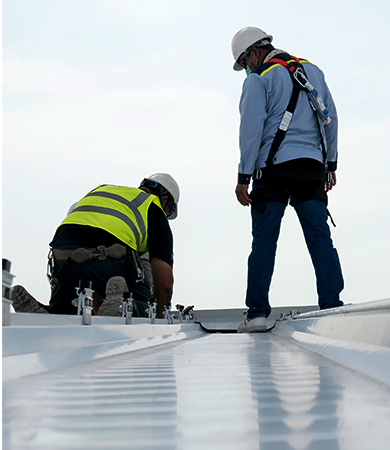 CHOOSING THE RIGHT SOLAR PANEL INSTALLER: WHAT TO LOOK FOR AND WHY IT'S IMPORTANT